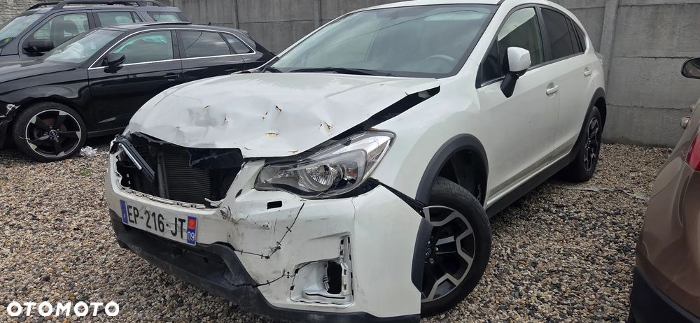 Subaru Xv 2017 photo 3