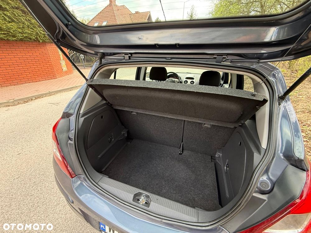 Opel Corsa - 11