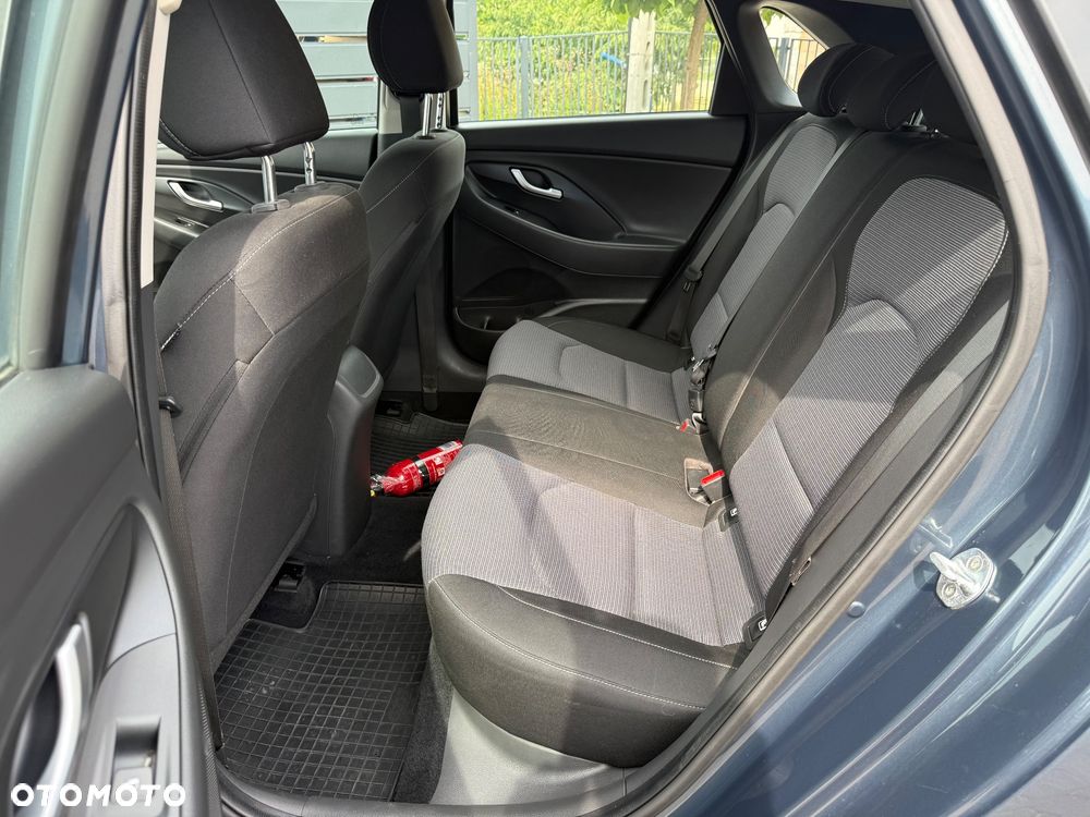 Hyundai i30 1.5 DPI Modern - 12