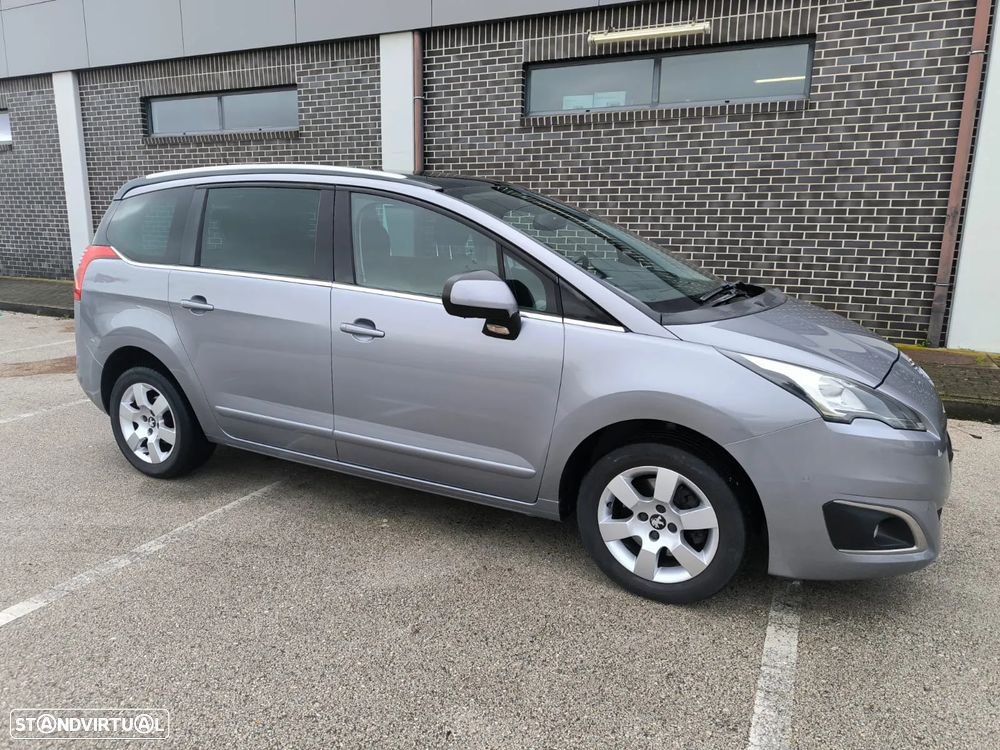 Peugeot 5008 1.6 BlueHDi Allure - 3