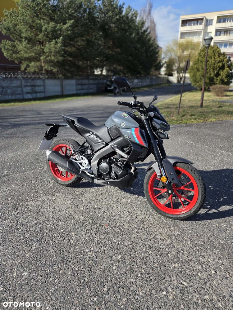 Yamaha MT - 2