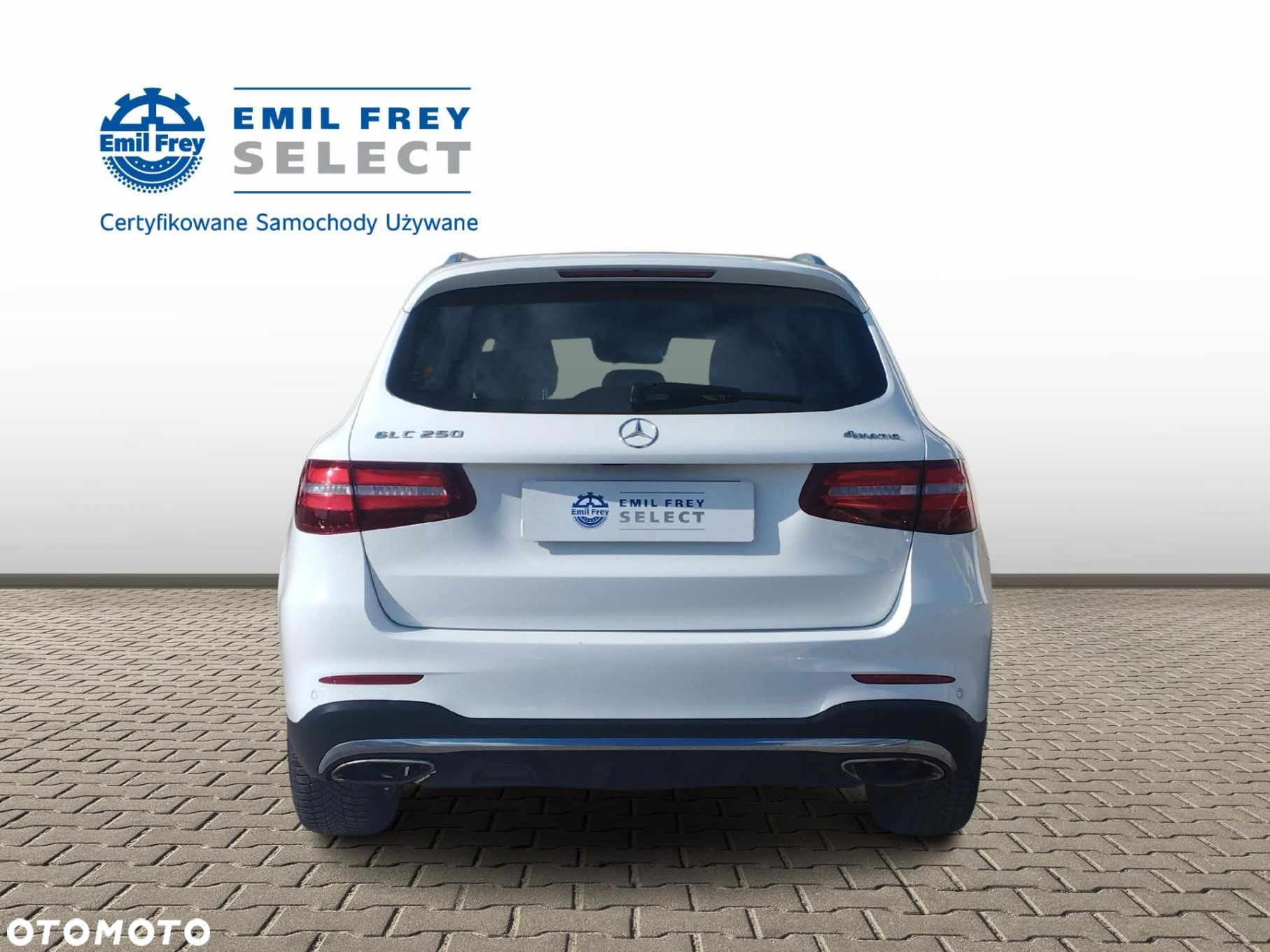 Mercedes-Benz GLC - 4