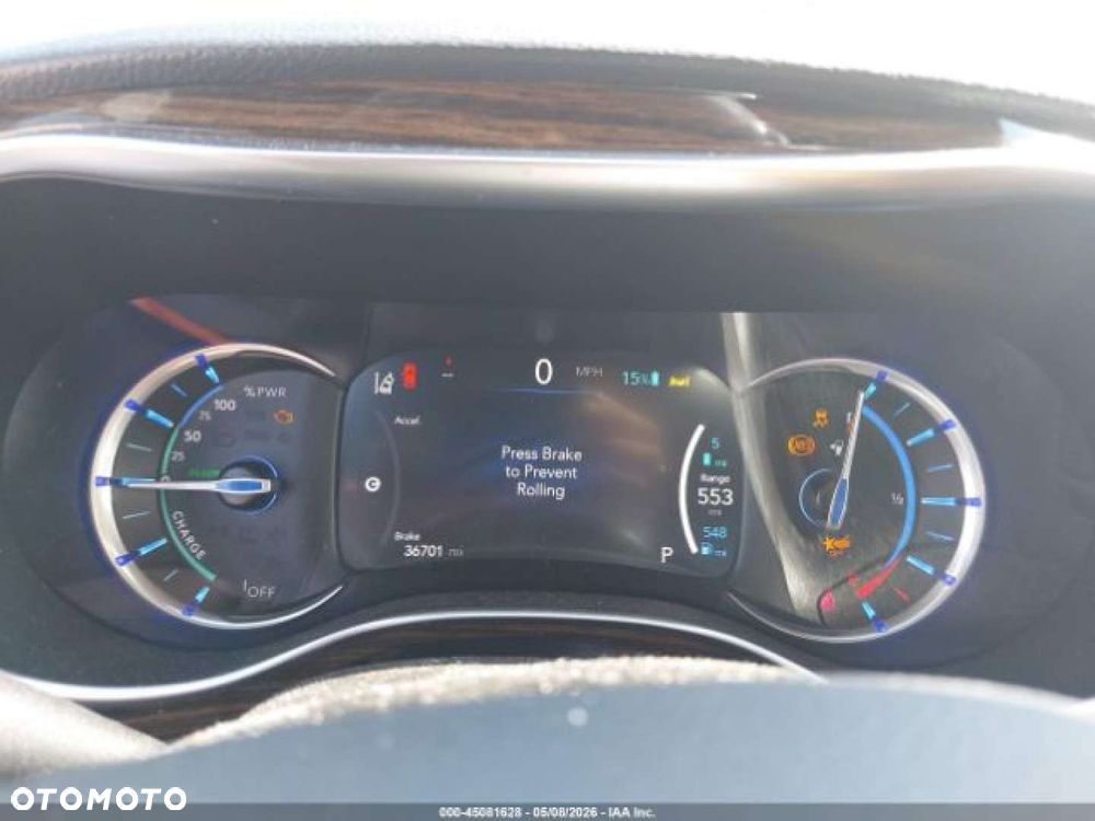 Chrysler Pacifica - 10