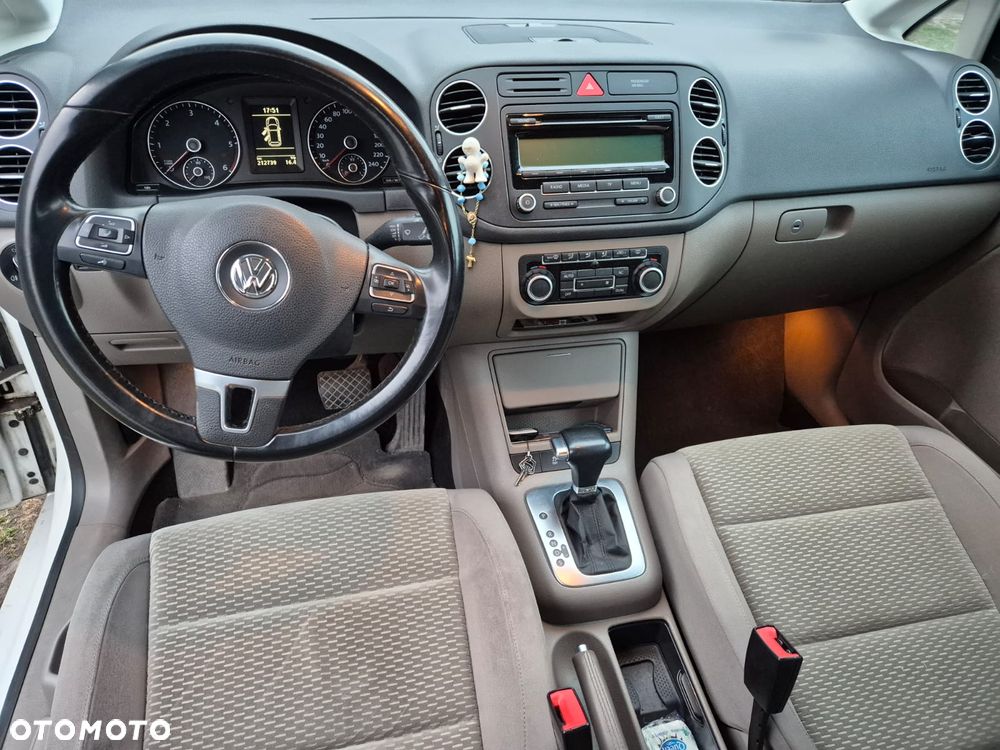 Volkswagen Golf Plus 1.6 TDI BlueMot Comfortline DSG - 4