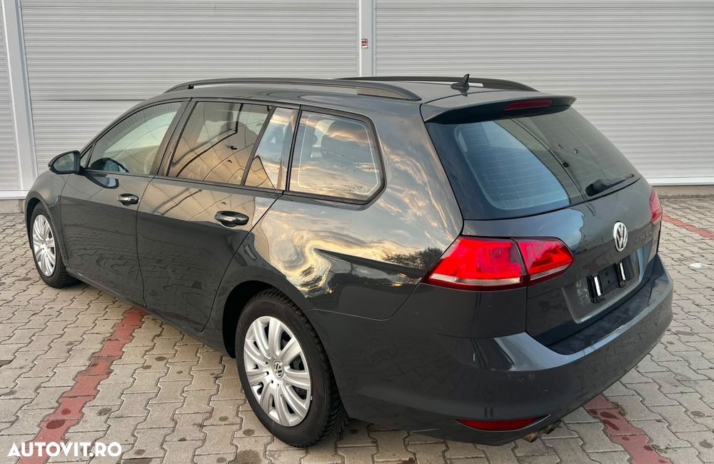 Volkswagen Golf 2.0 TDI DSG Comfortline - 5