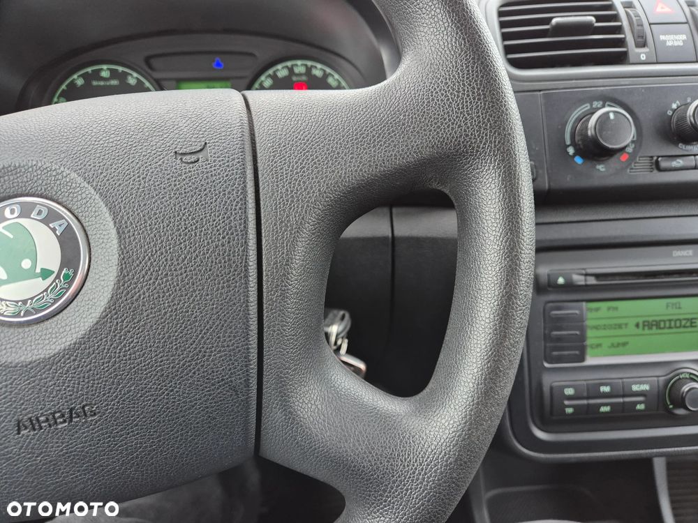 Skoda Fabia 1.2 12V Active - 19