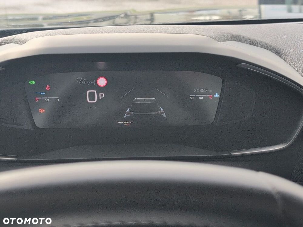 Peugeot 2008 1.2 PureTech Allure S&S EAT8 - 18