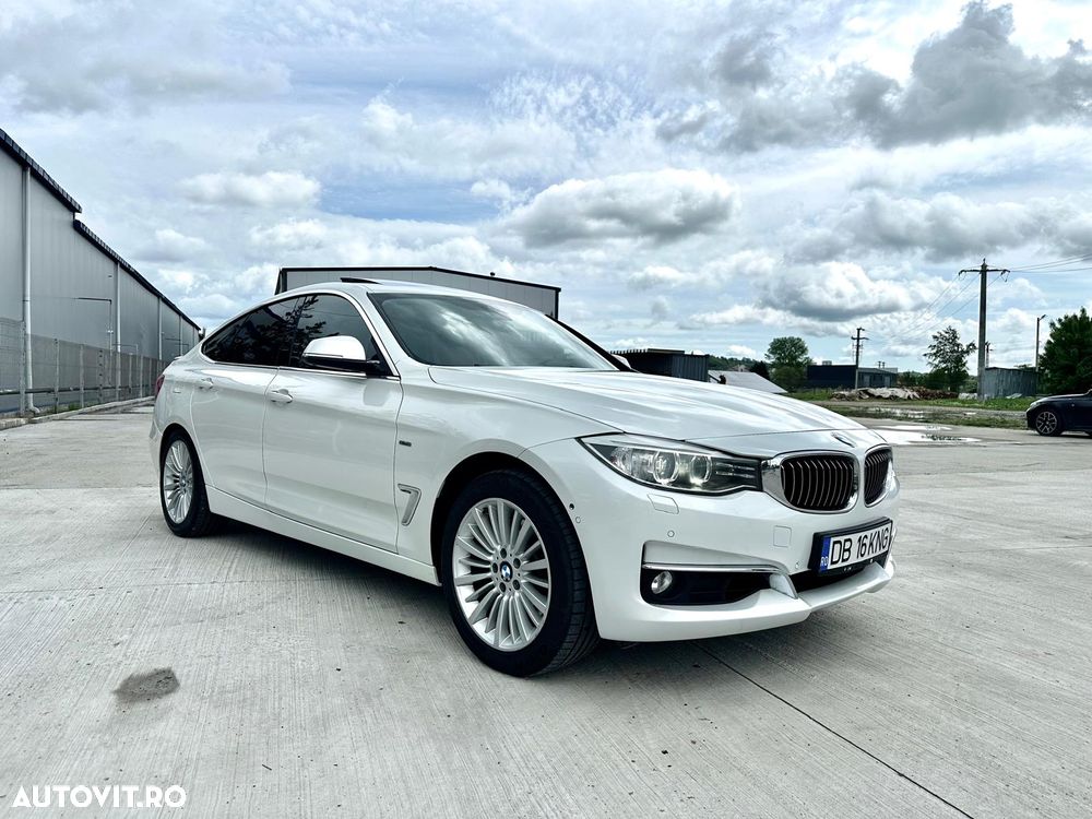 BMW Seria 3 328i xDrive Aut. Luxury Line - 1