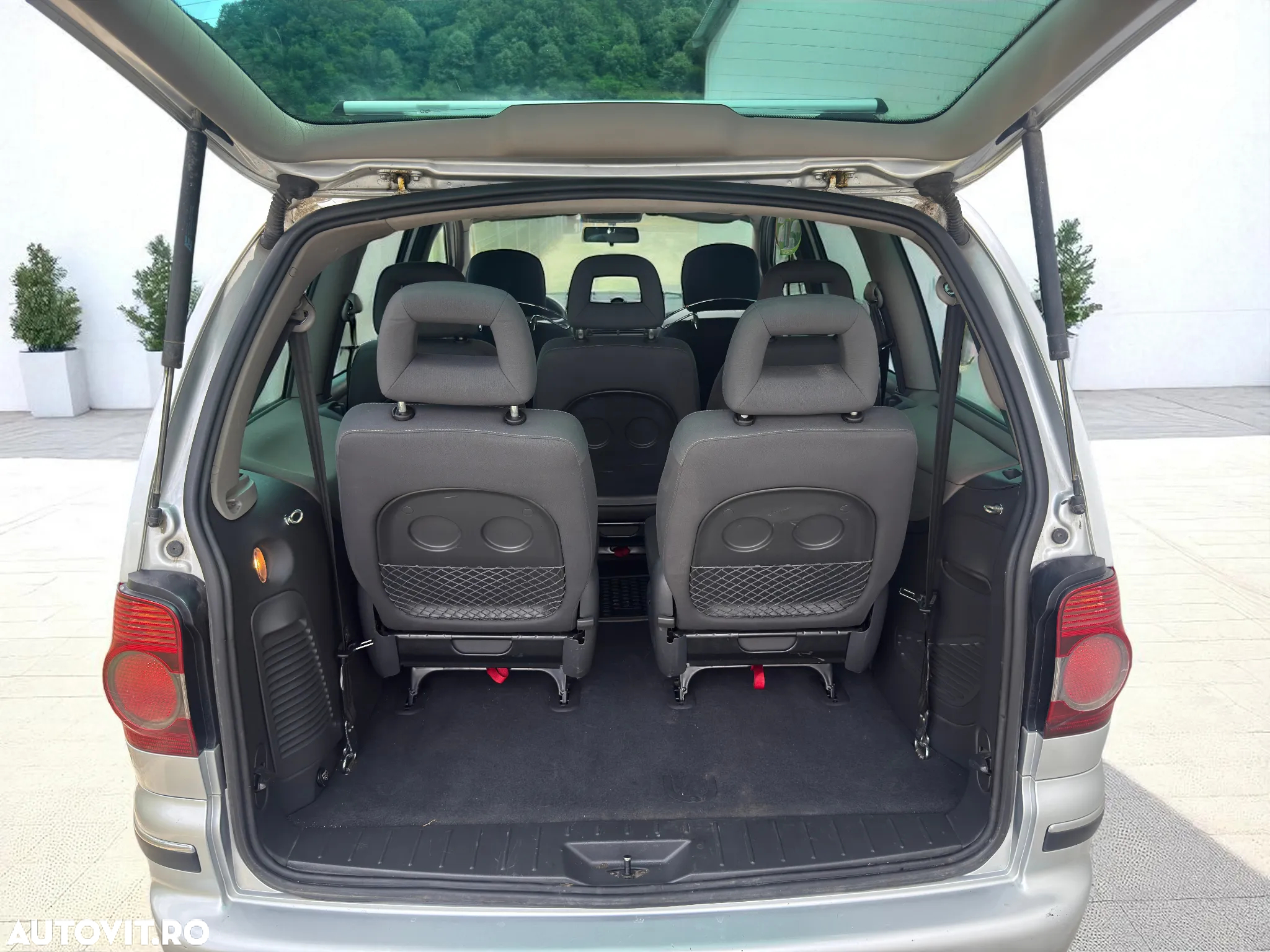 Volkswagen Sharan 2.0 TDI DPF Exclusive Edition - 10
