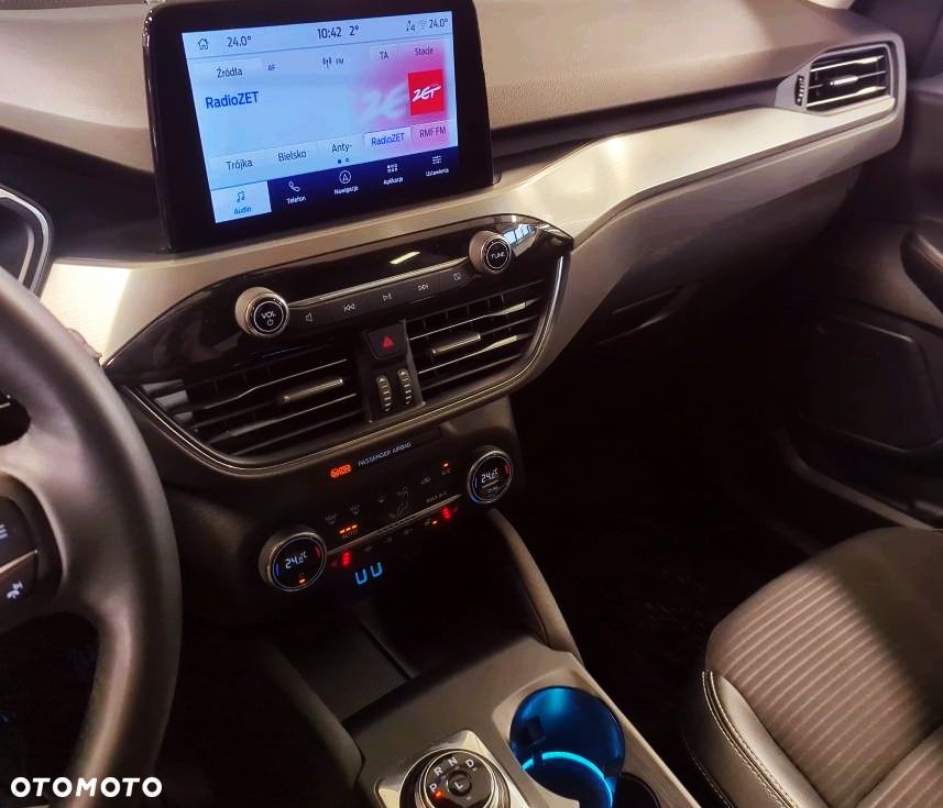 Ford Kuga 2.5 FHEV FWD Titanium - 9