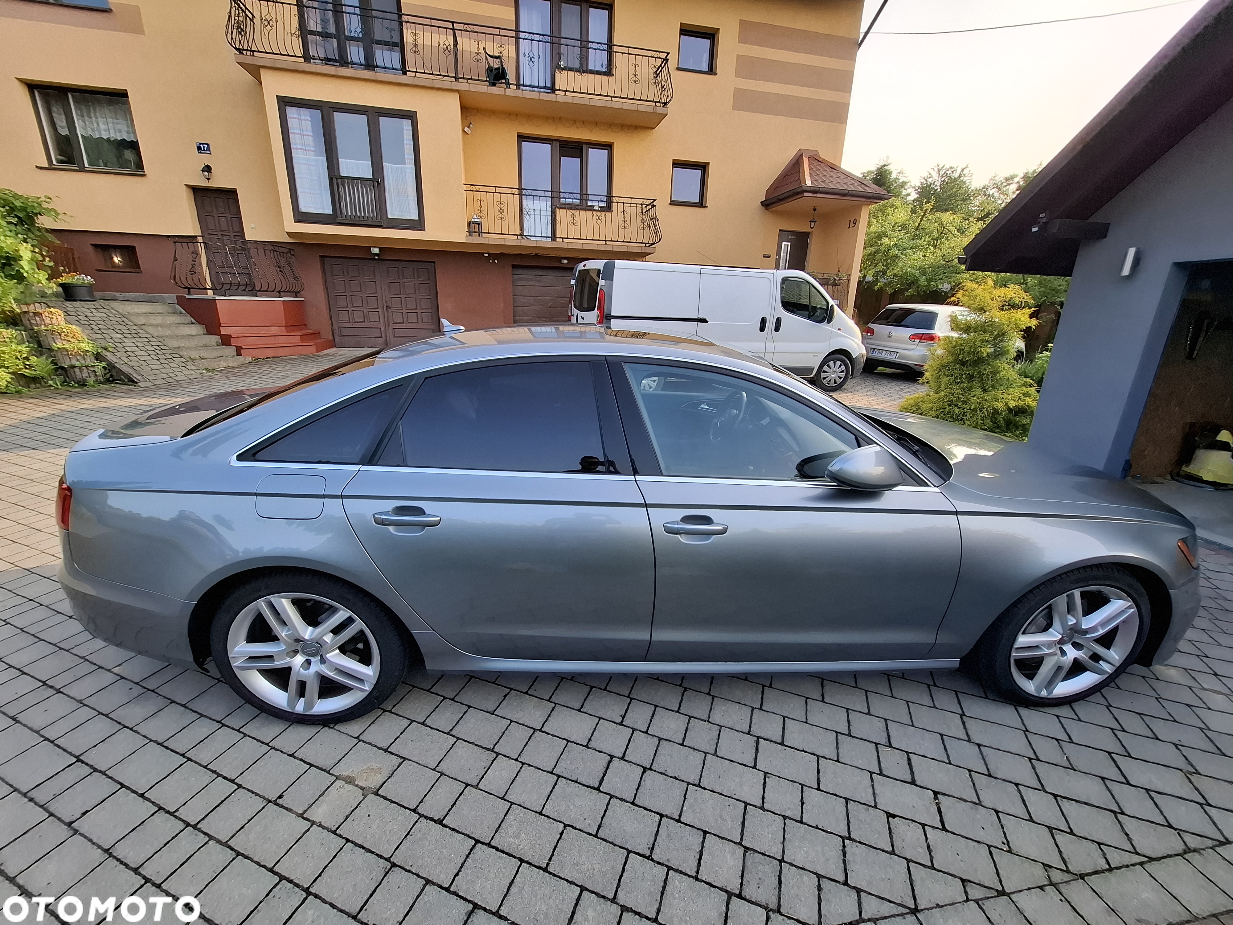 Audi A6 - 5