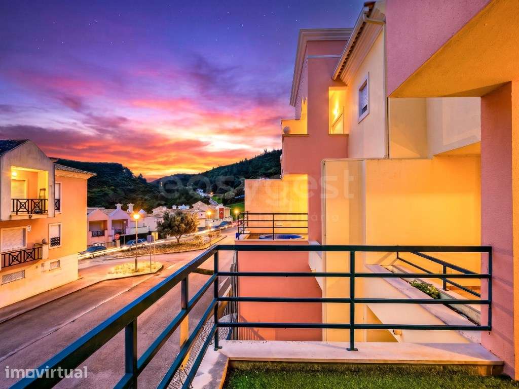 Moradia T4 com garagem na encosta do castelo e frente à marinha de ... - Grande imagem: 3/58