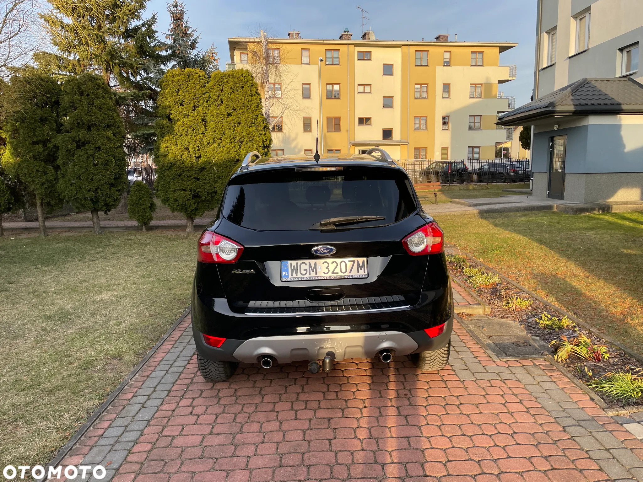 Ford Kuga 2.0 TDCi 2x4 Trend - 6