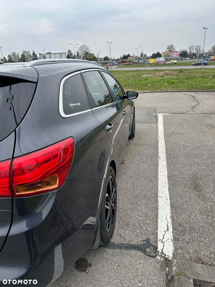 Kia Ceed 1.6 GDI L DCT - 14