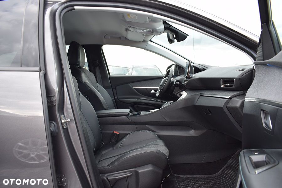 Peugeot 3008 1.6 PureTech Hybrid PHEV Allure Pack S&S EAT8 - 13