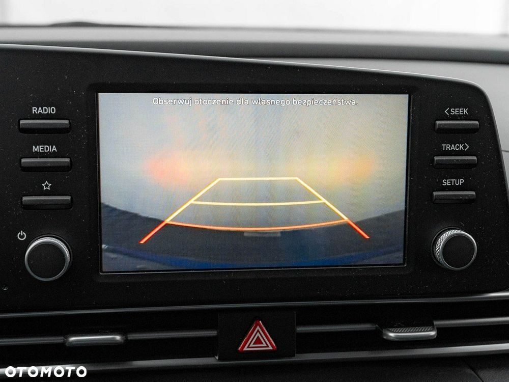 Hyundai Elantra 1.6 Modern - 21