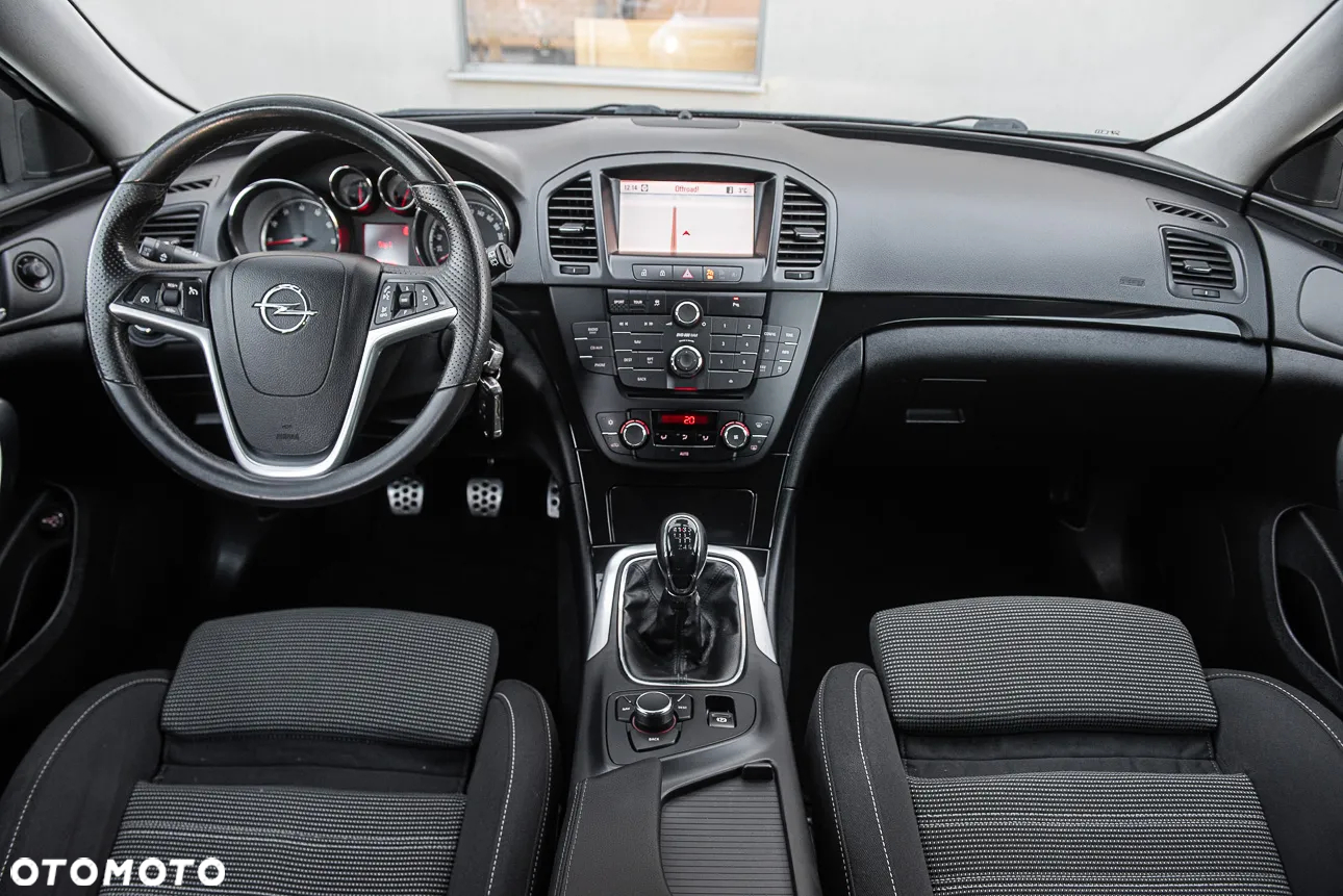 Opel Insignia 2.0 T Cosmo - 27
