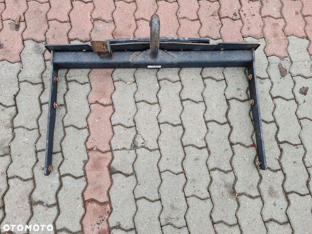 VW T5 DOKA hak holowniczy WESTFALIA 7J0800497B - 2