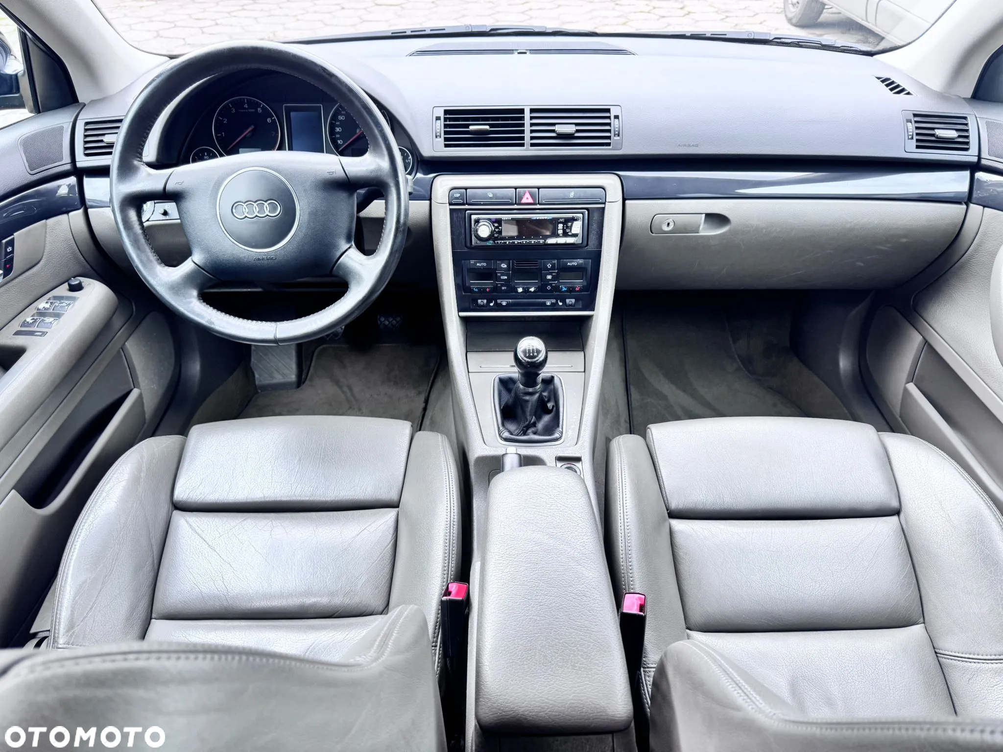 Audi A4 - 14