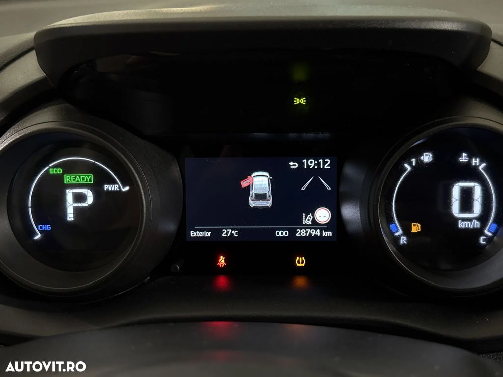 Toyota Yaris Cross - 11