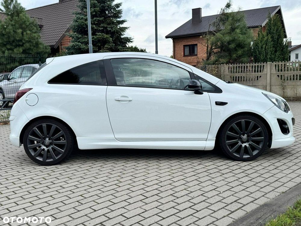 Opel Corsa 1.6 Turbo Color Edition - 16