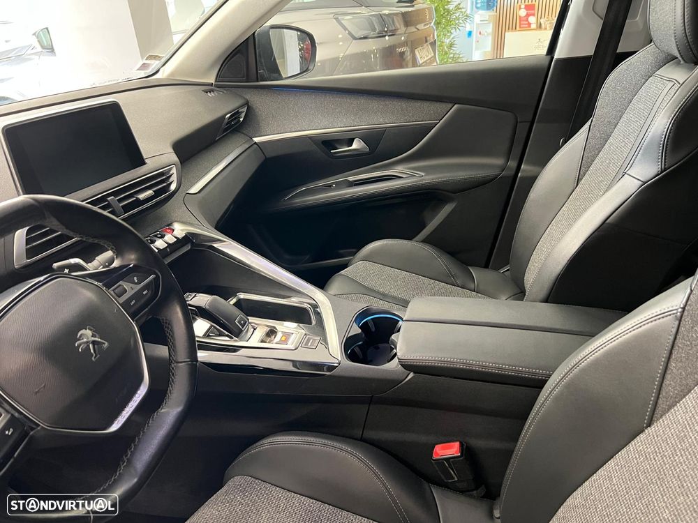 Peugeot 3008 BlueHDi 130 Stop & Start EAT8 Allure - 14