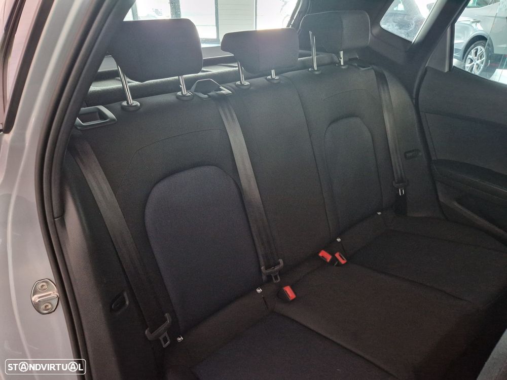SEAT Arona 1.0 TSI FR - 19