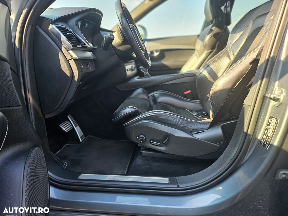 Volvo XC 90 B5 D AWD Geartronic RDesign - 4
