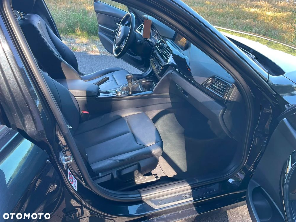 BMW Seria 3 318d Advantage - 13