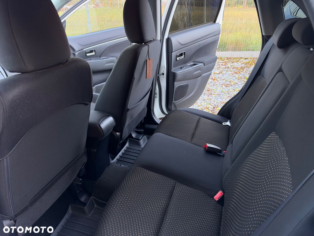 Mitsubishi ASX - 31