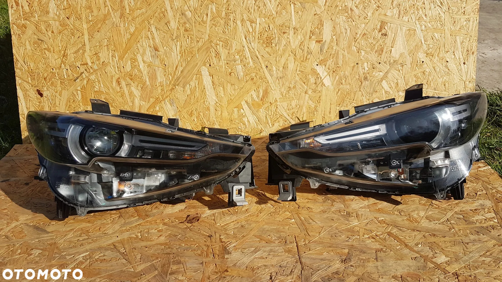 LAMPA LEWA PRAWA PRZÓD FULL LED MAZDA CX5 II 2017- KB8N51040 - 16
