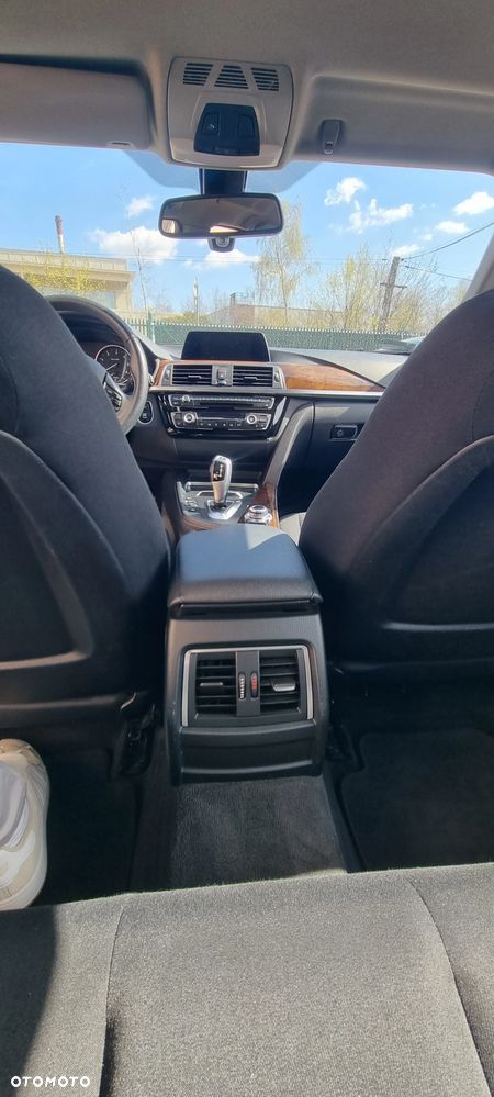 BMW Seria 3 320d Luxury Line Purity sport - 8