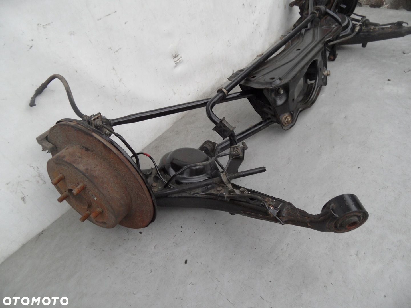 ZAWIESZENIE TYLNE WAHACZE TOYOTA RAV4 II 2WD - 5