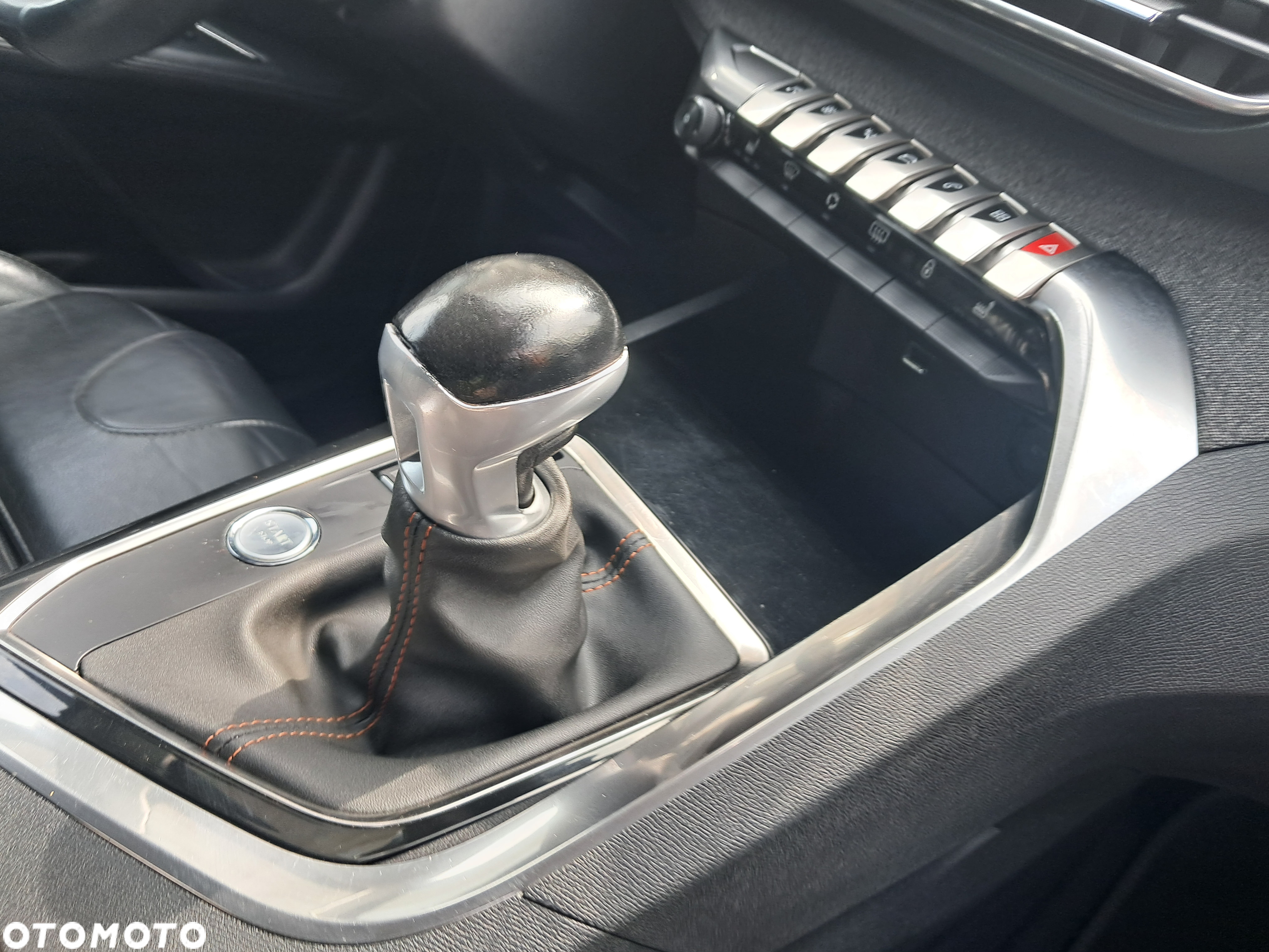 Peugeot 3008 HDi FAP 150 Platinum - 30