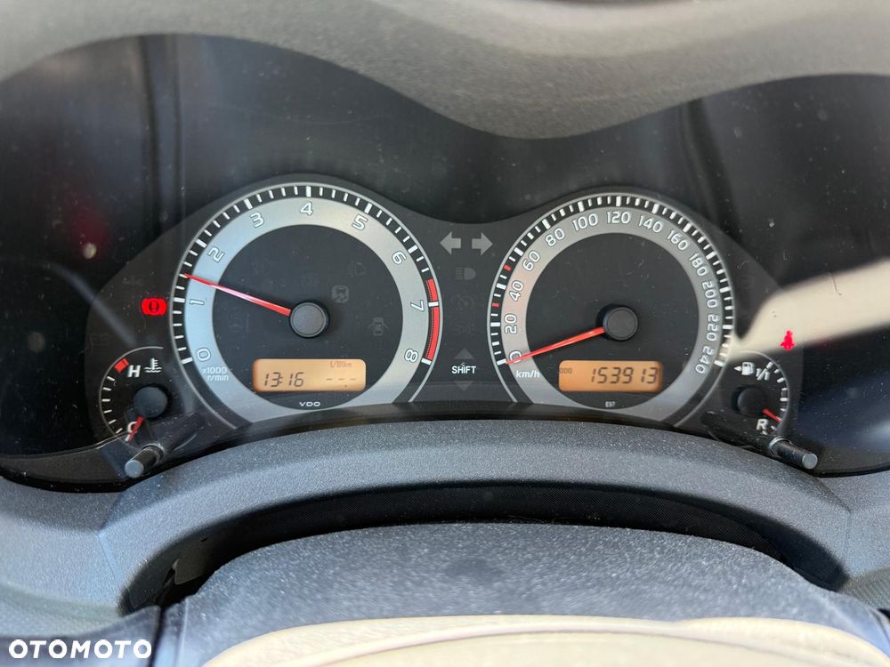 Toyota Auris 1.6 Executive - 7