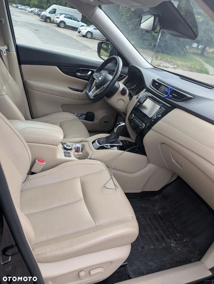 Nissan X-Trail - 11
