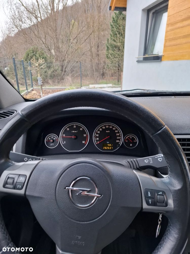 Opel Vectra 1.9 CDTI DPF Elegance - 6