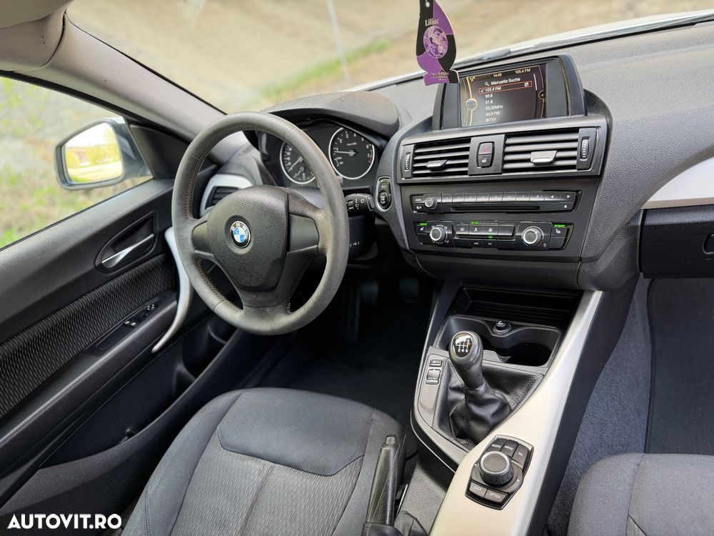 BMW Seria 1 114i Sport Line - 9