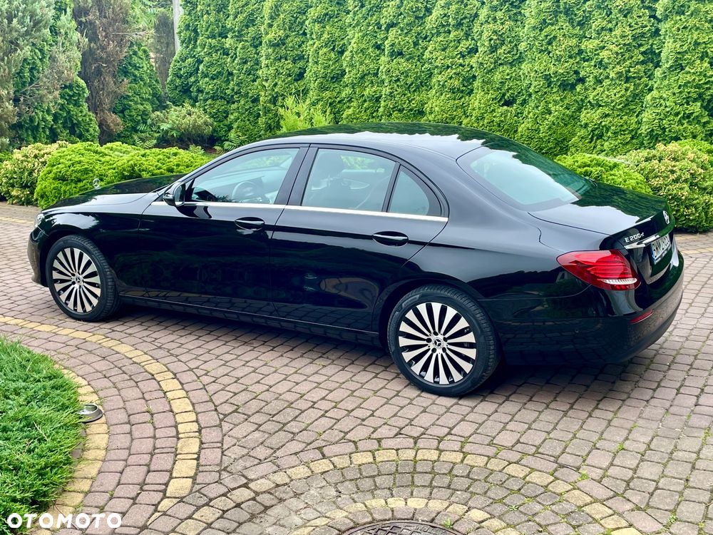Mercedes-Benz Klasa E - 8