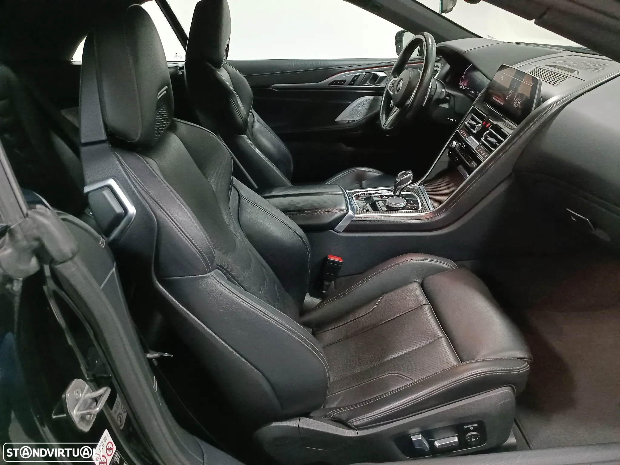 BMW M850i xDrive - 12