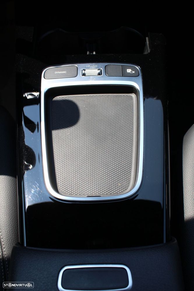 Mercedes-Benz A 250 e Style Plus - 13