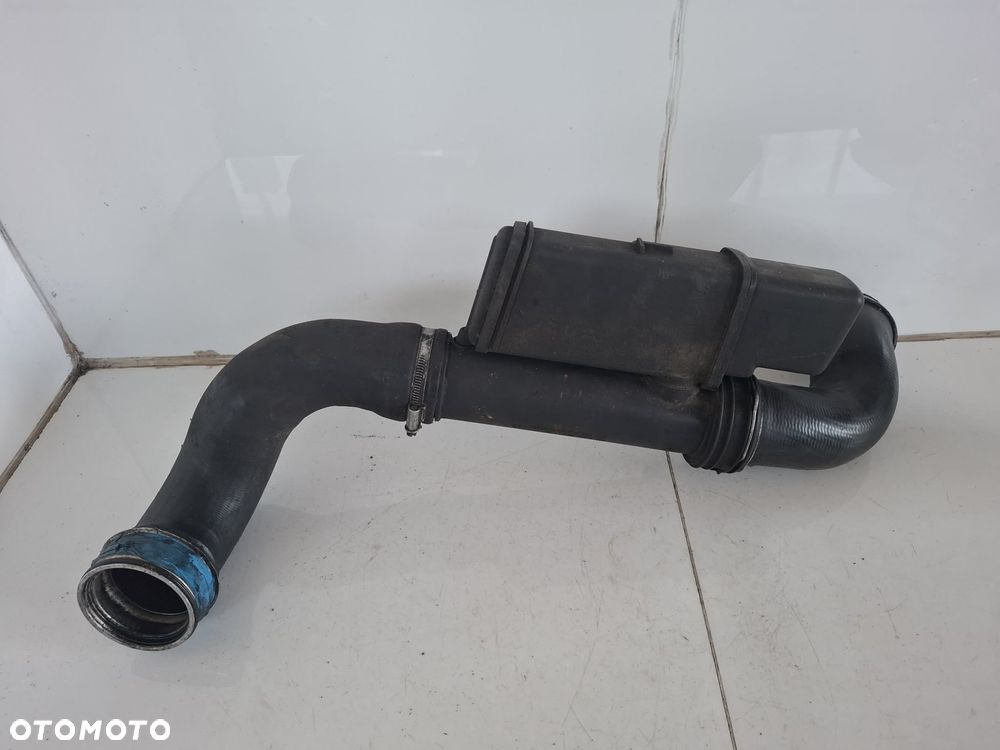 PRZEWÓD POWIETRZA RURA MERCEDES W211 2,7 CDI A2115280308 - 2