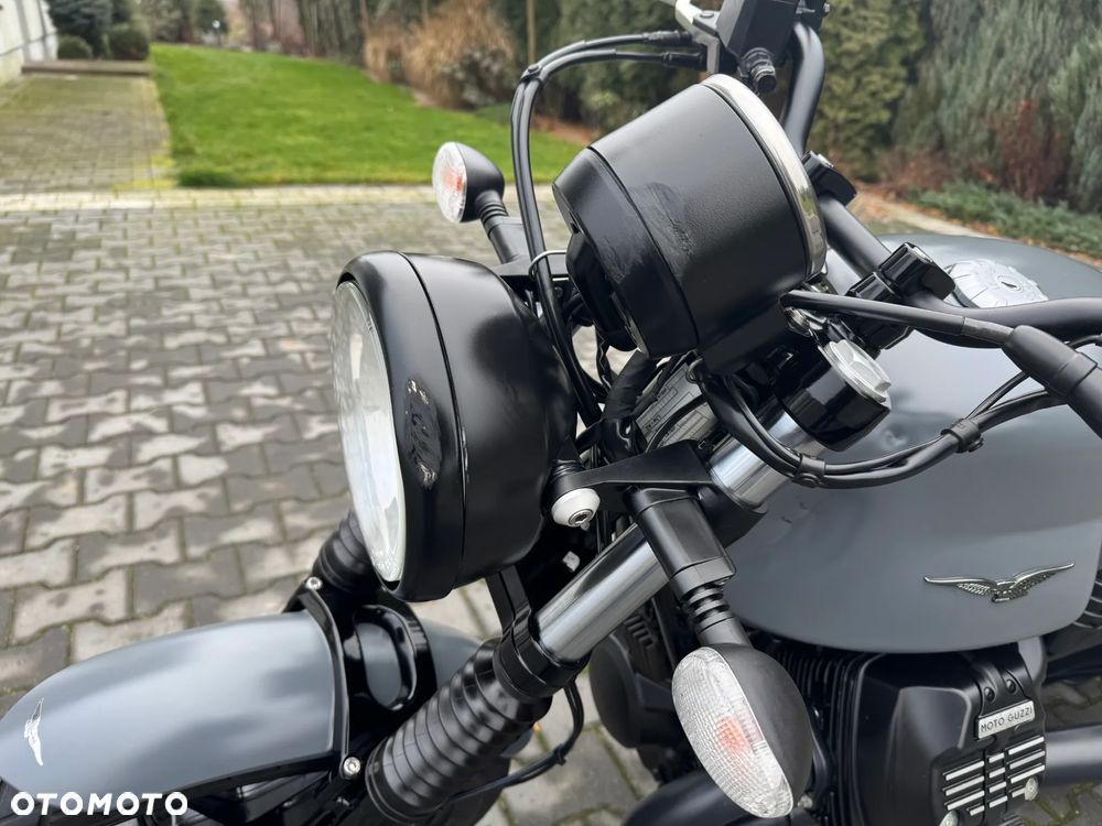 Moto Guzzi V7 - 13