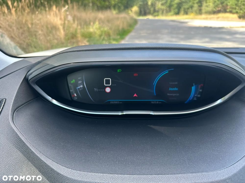 Peugeot 3008 PureTech 130 Stop & Start GPF Allure Business-Paket - 28