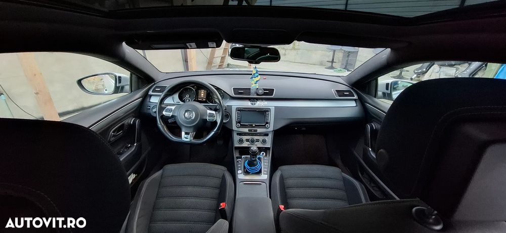 Volkswagen Passat CC - 12