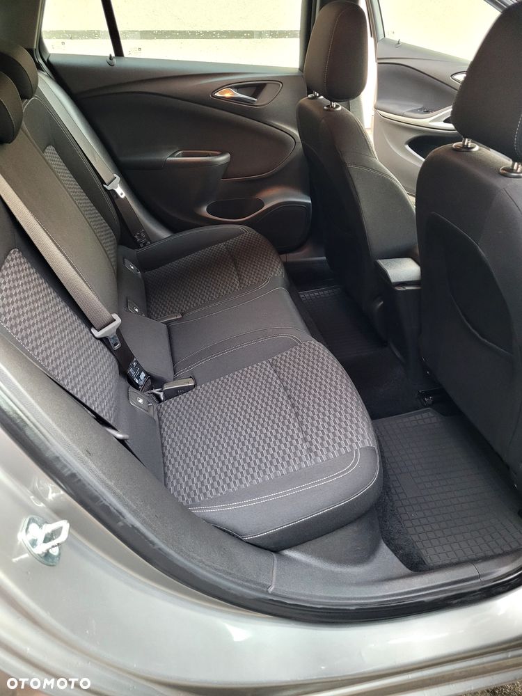 Opel Astra 1.4 T Enjoy - 14