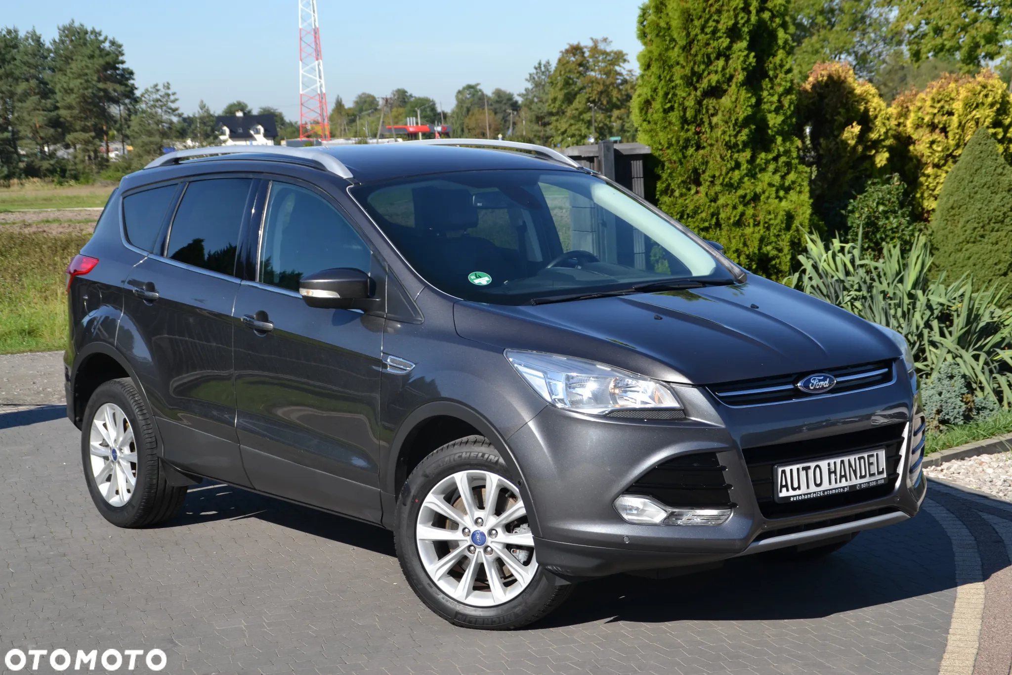 Ford Kuga - 10
