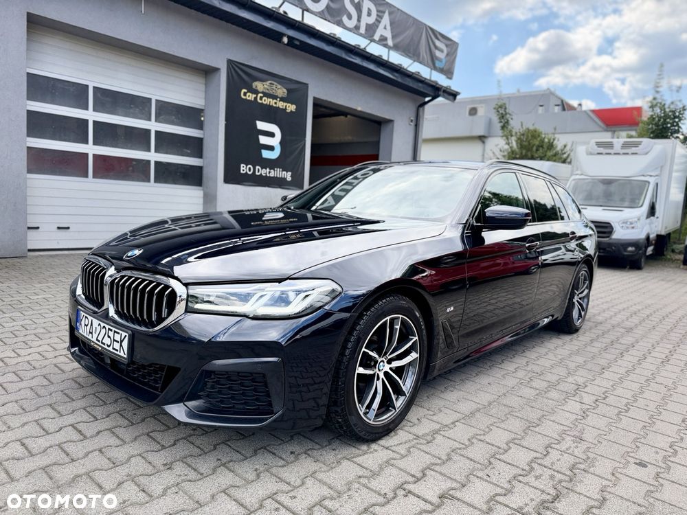 BMW Seria 5 520d xDrive M Sport Edition - 1