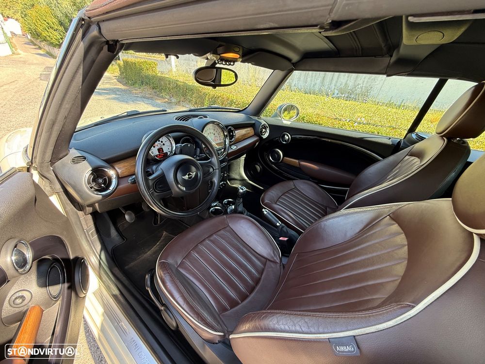 MINI Cabrio Cooper D Highgate - 5