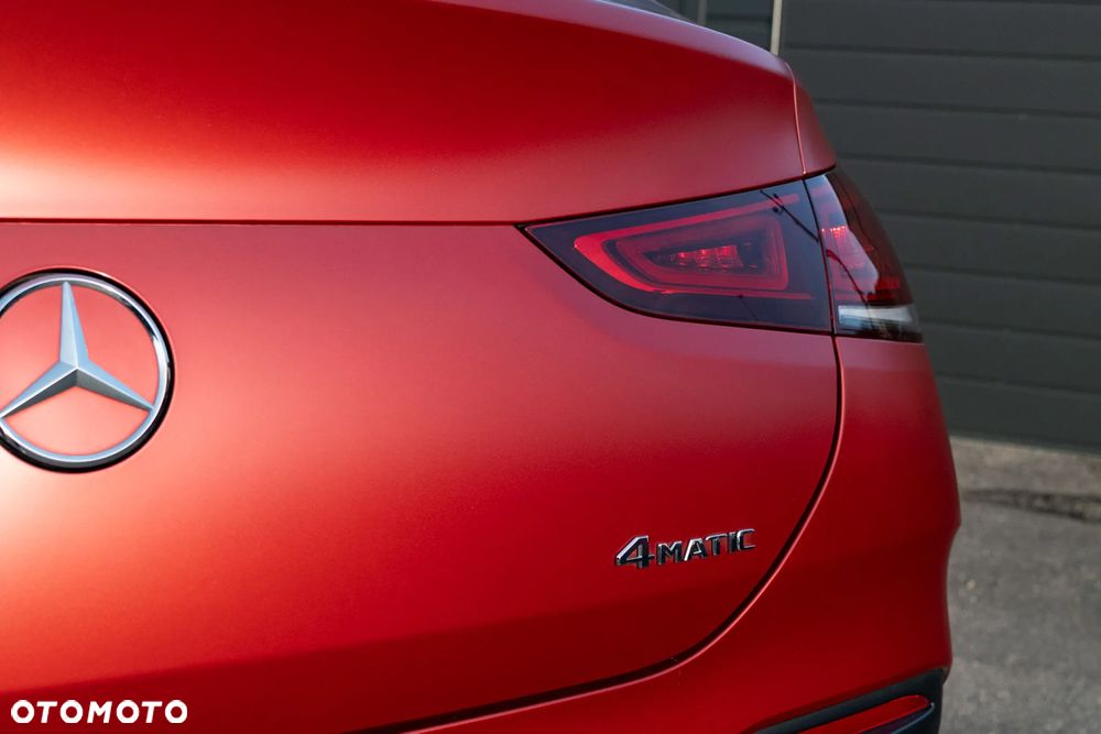 Mercedes-Benz GLE - 12